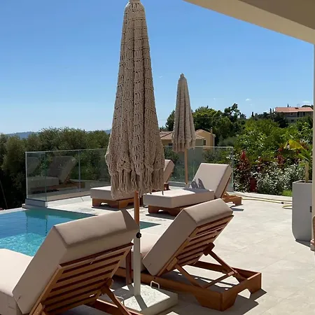 Thalassa Haven Lourdas *