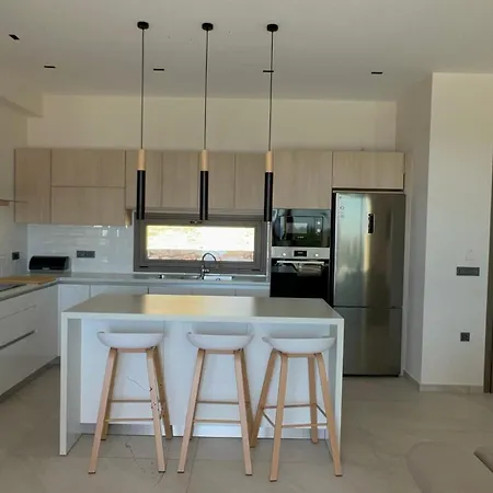 Вилла Thalassa Haven Lourdas Лурдата