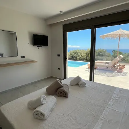 Вилла Thalassa Haven Lourdas