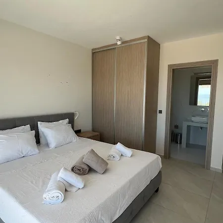 Thalassa Haven Lourdas *